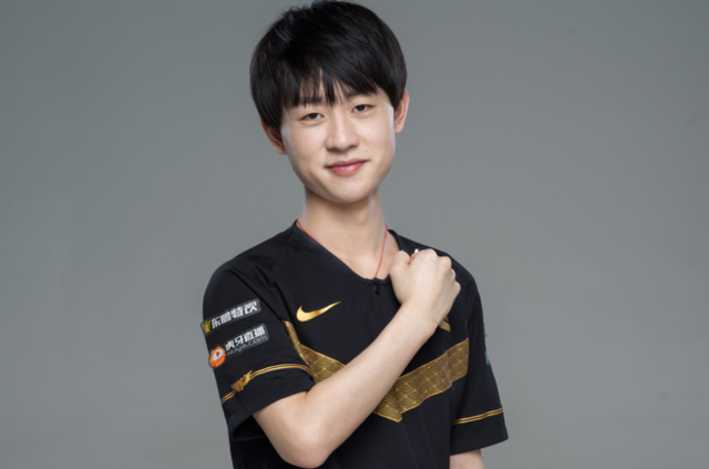 于顶薪结构 于顶薪结构