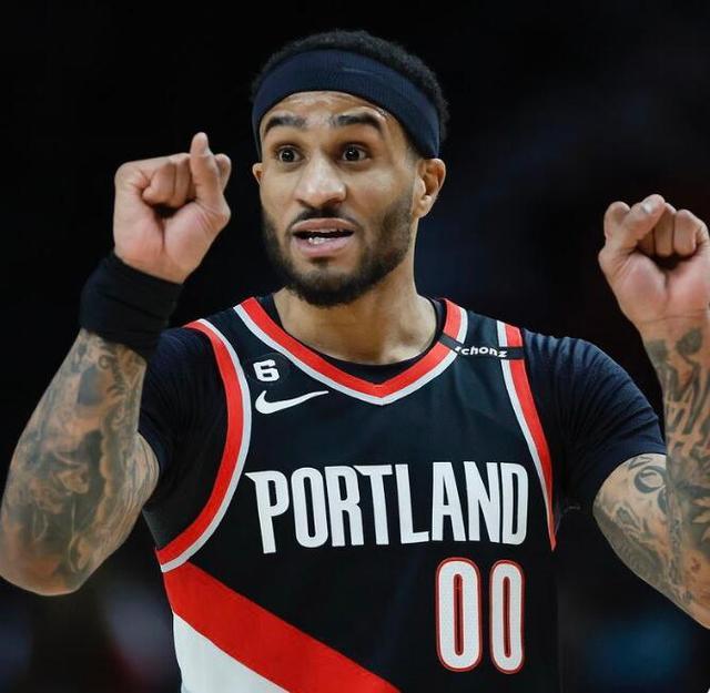 出坚持索要 出坚持索要